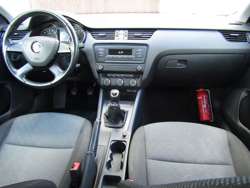 Škoda Octavia (2014) 1.6 TDI 77kW  1.MAJITEL - fotka 15 z 35