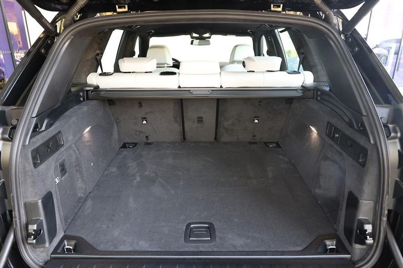 BMW X5 xDrive30d - fotka 8 z 18