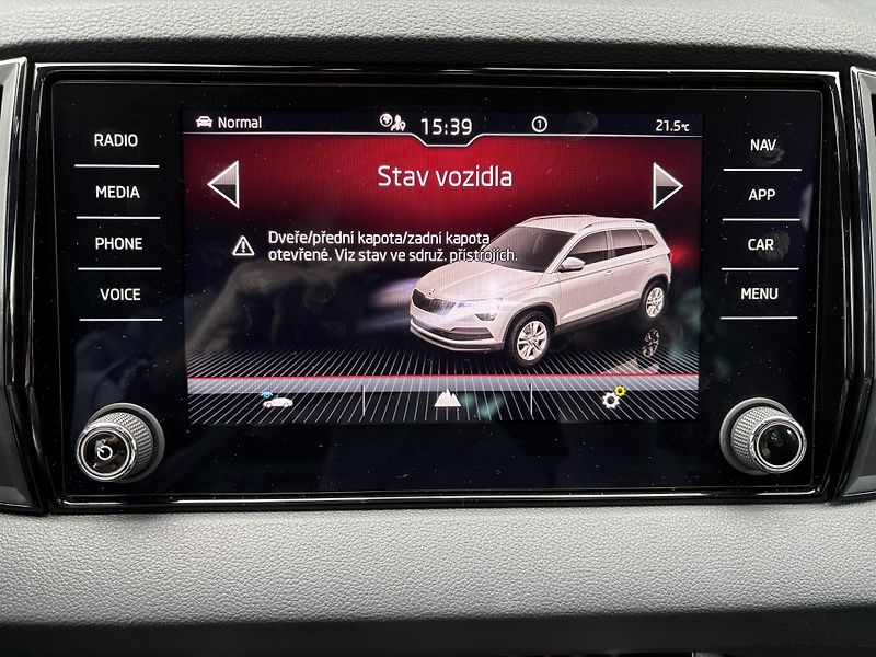 Škoda Karoq (2022) 2.0TSi 140kW 4x4SPORTLINE      - fotka 38 z 45