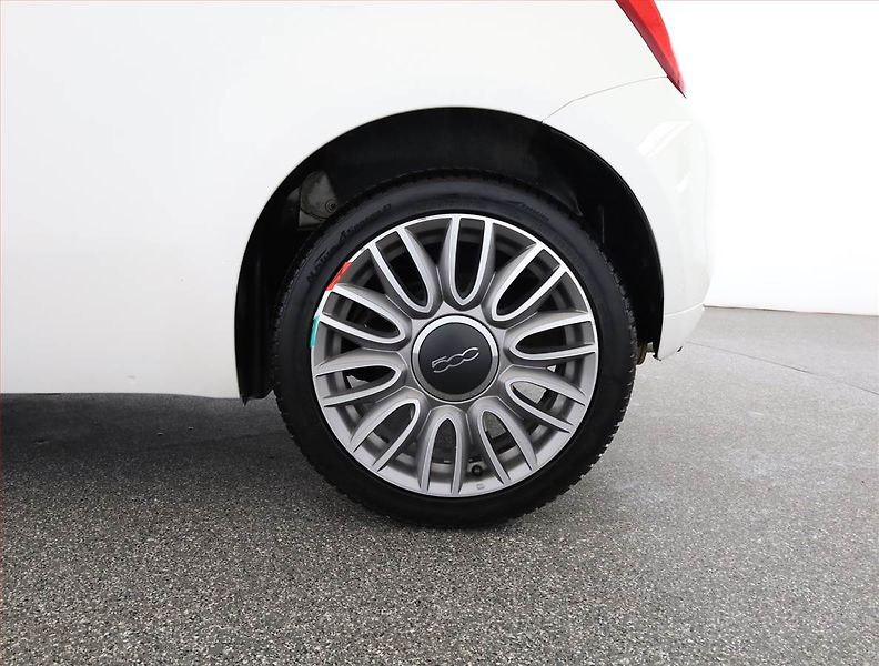 Fiat 500 (2018) 1.2, Automat, Serv.kniha - fotka 19 z 19