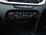 Kia Ceed (2022) 1.5 T-GDI, Serv.kniha, Navi - náhled 16