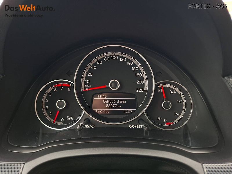 Volkswagen up! (2019) Move, 1.0 MPi,44kW,Park.senzor - fotka 8 z 25