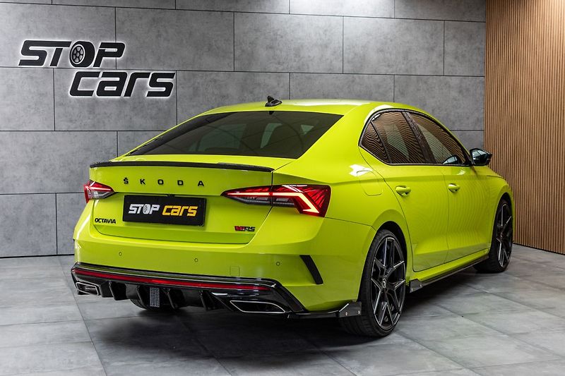 Škoda Octavia RS 2.0 TSI 225kW 2xKOLA*DPH*ČR - fotka 7 z 44