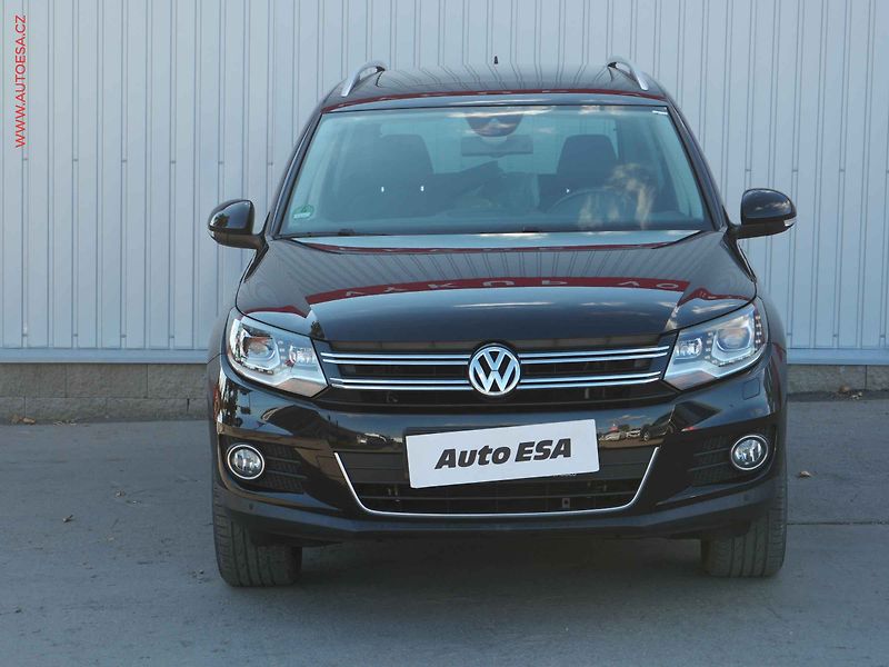 Volkswagen Tiguan (2013) 2.0TDi 4x4, Sport, DSG - fotka 2 z 25