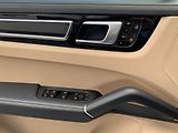 Porsche Cayenne (2019) 3.0i, 250KW, VZDUCH, ZÁRUKA - náhled 22