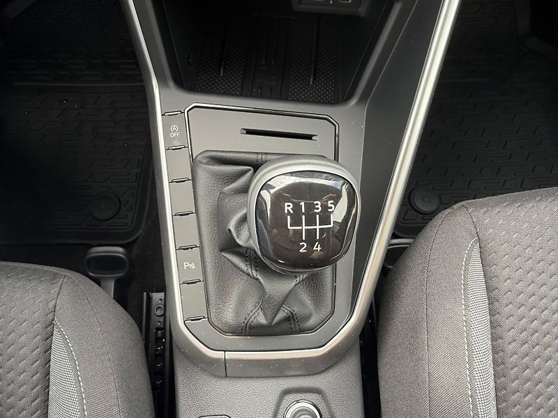 Volkswagen Polo (2025) People 5G 1,0TSi - fotka 13 z 25