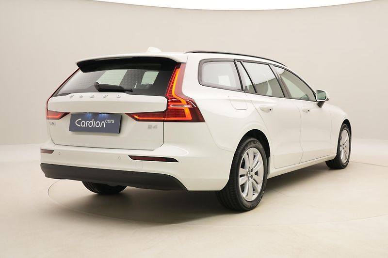 Volvo V60 (2026) B4 AUT CORE - fotka 12 z 56
