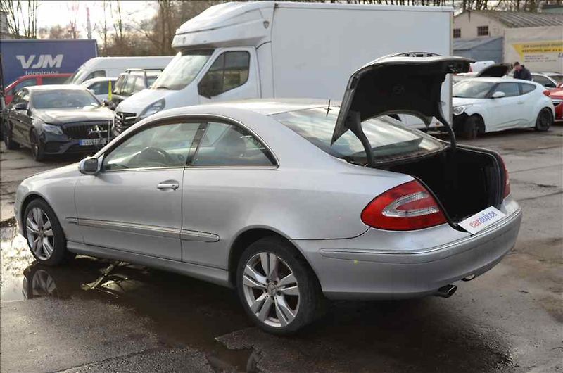 Mercedes-Benz CLK (2005) 200 KOMPRESOR ELEGANCE 120KW - fotka 6 z 24