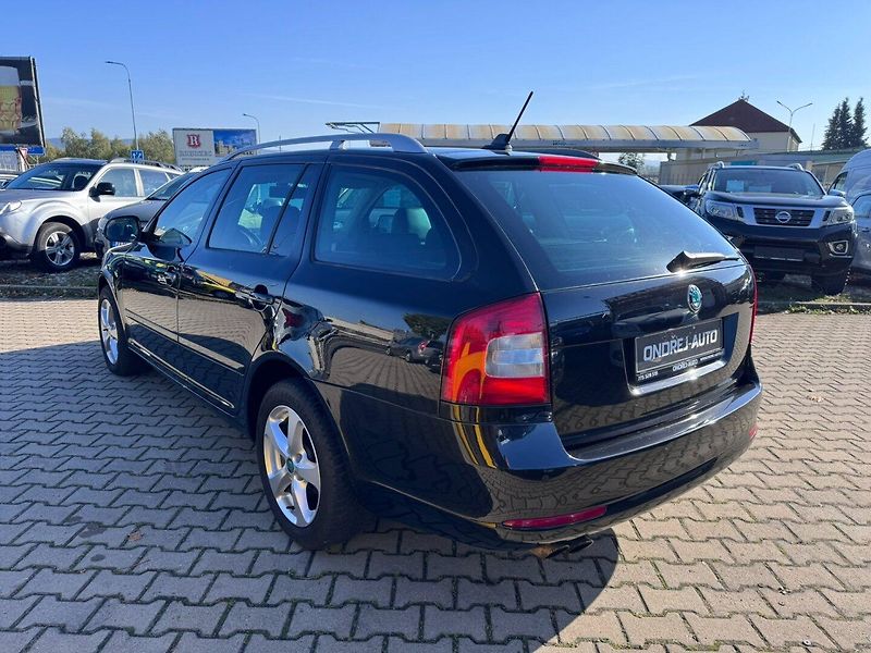 Škoda Octavia (2011) 1,8 TSI 118KW NOVÉ ROZVODY STK - fotka 3 z 50