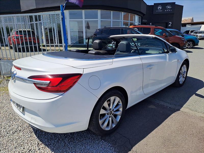 Opel Cascada 2,0 CDTI 121kW KABRIOLET - fotka 3 z 18