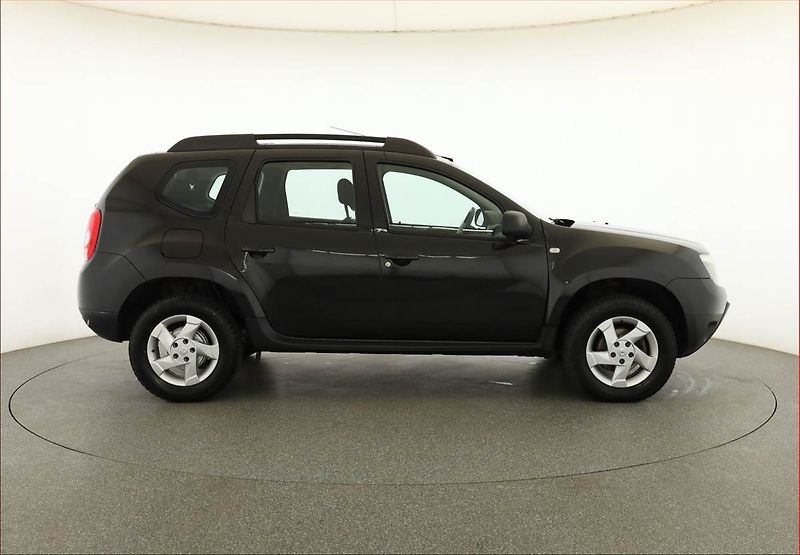 Dacia Duster (2011) 1.5 dCi, 4X4 - fotka 6 z 12