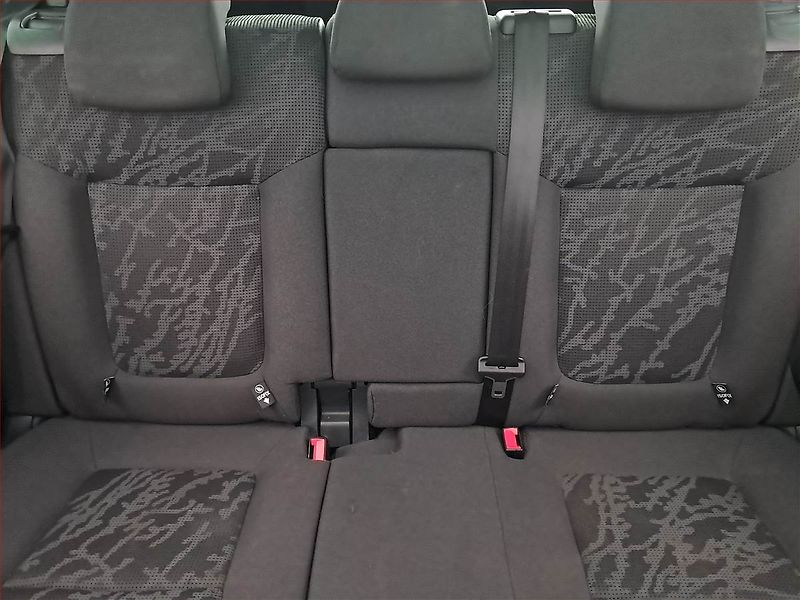 Peugeot 3008 (2012) 1.6 VTi, po STK, servisované - fotka 10 z 20