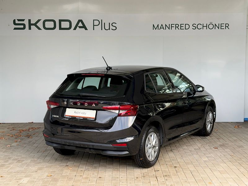 Škoda Fabia (2025) Selection 1.0 TSI / 70 kW M5 - fotka 2 z 25
