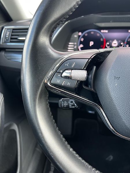 Škoda Superb 1.5TSI DSG Business 1.Maj DPH - fotka 10 z 25