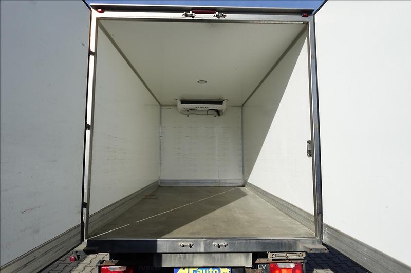 Iveco Daily 3,0 HPT  35S18 SKŘÍŇ MRAZÁK -2 - fotka 15 z 25