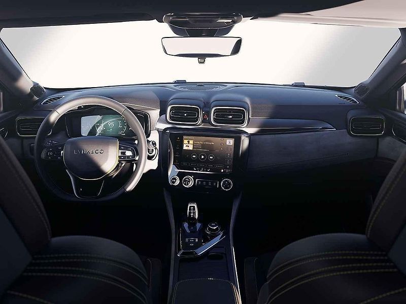 Lynk & Co 01.