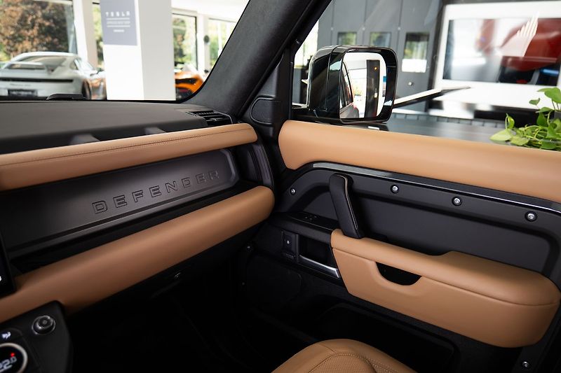 Land Rover Defender 110 V8 P425 X Matné PPF/Meridi - fotka 20 z 27