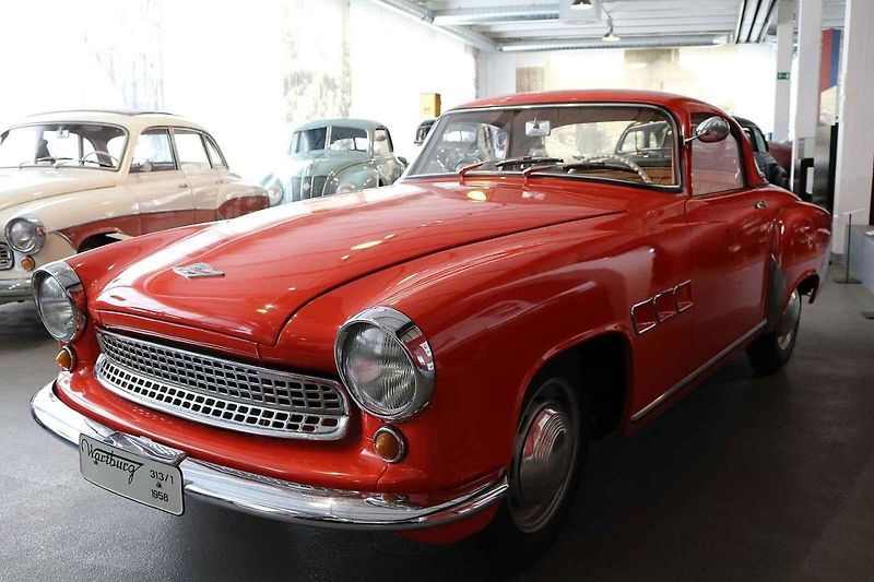 Tento čtyřtaktní Wartburg se vyráběl jen necelé tři roky