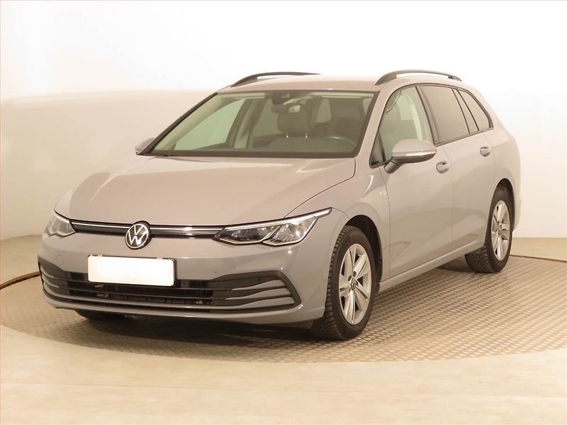 Volkswagen Golf (2023) 2.0 TDI, Navi, Tempomat - fotka 2 z 16