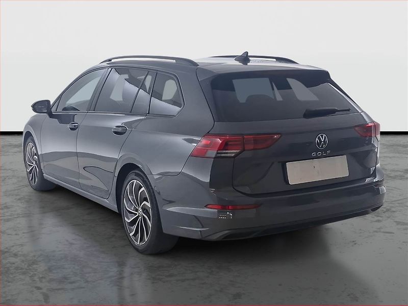 Volkswagen Golf (2021) Life 2.0 TDI, ČR,1.maj - fotka 4 z 17