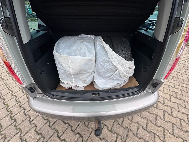 Škoda Roomster (2011) 1,6 TDI 77 KW KILOMETRY TAŽNÉ - fotka 40 z 50