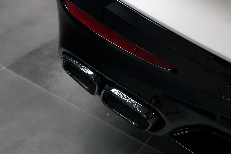 Mercedes-Benz AMG GT 63 4M+ AMG Premium+ HuD Burm P - fotka 8 z 30