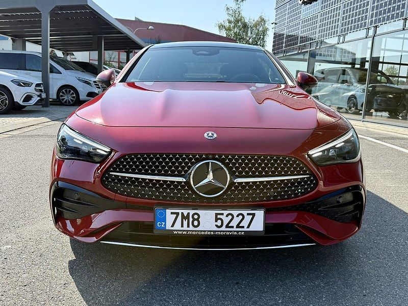 Mercedes-Benz CLE 300 4MATIC kupé Linie AMG - fotka 2 z 46