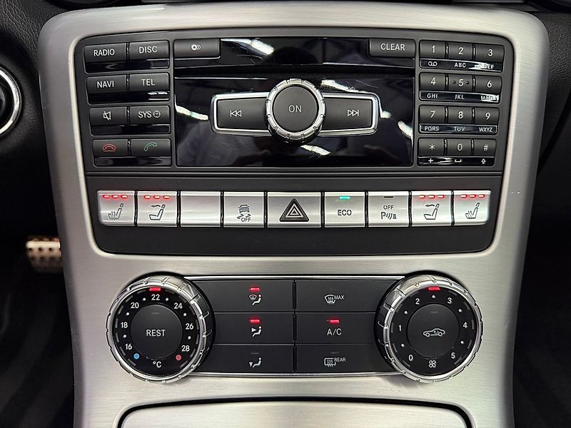 Mercedes-Benz SLK 7G-TRONIC KOMPRESOR, TEMPOMAT, - fotka 18 z 23
