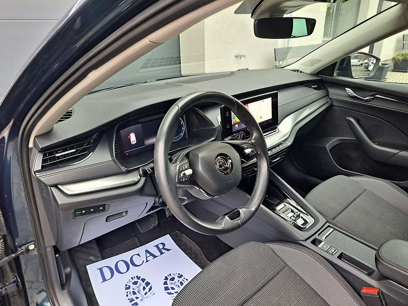 Škoda Octavia (2022) 1.0 TSI E-TEC DSG7, ZÁRUKA - fotka 15 z 33