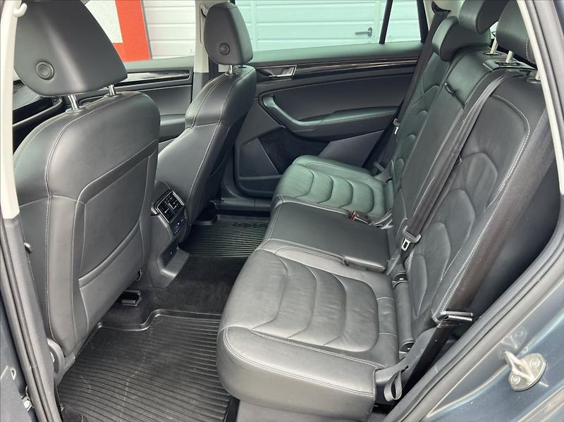 Škoda Kodiaq 2,0 TDi DSG 4X4 STYLE webasto - fotka 8 z 19