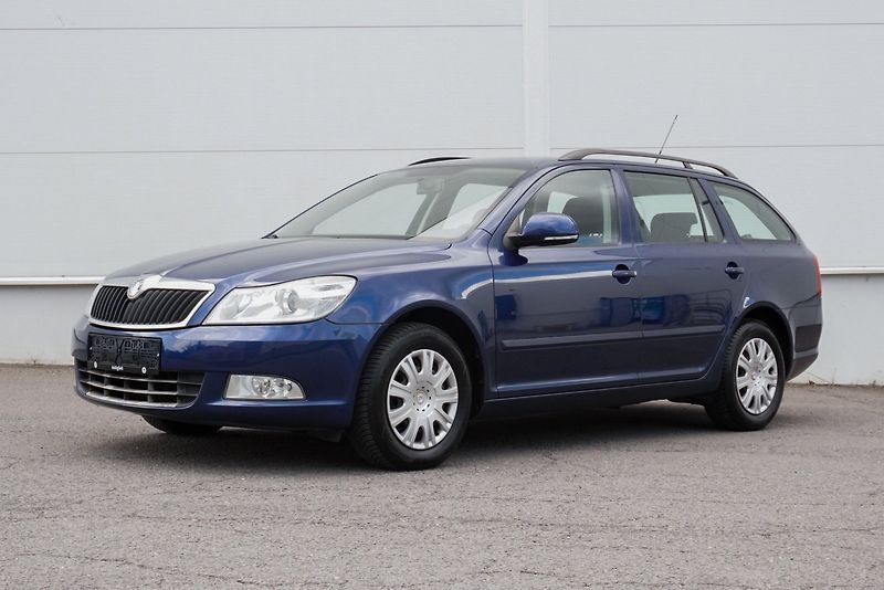 Škoda Octavia 1.4 MPI AMBIENTE - fotka 4 z 26