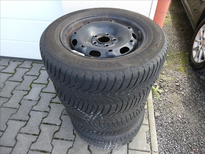 Škoda Fabia 1,6 2x kola,serviska,1.majitel - fotka 60 z 60