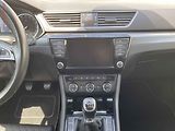 Škoda Superb (2017) 2.0 TDi, Style, kamera - náhled 12