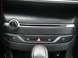 Peugeot 308 (2015) 2.0 HDi, 2.maj, AT, navi, LED - náhled 14