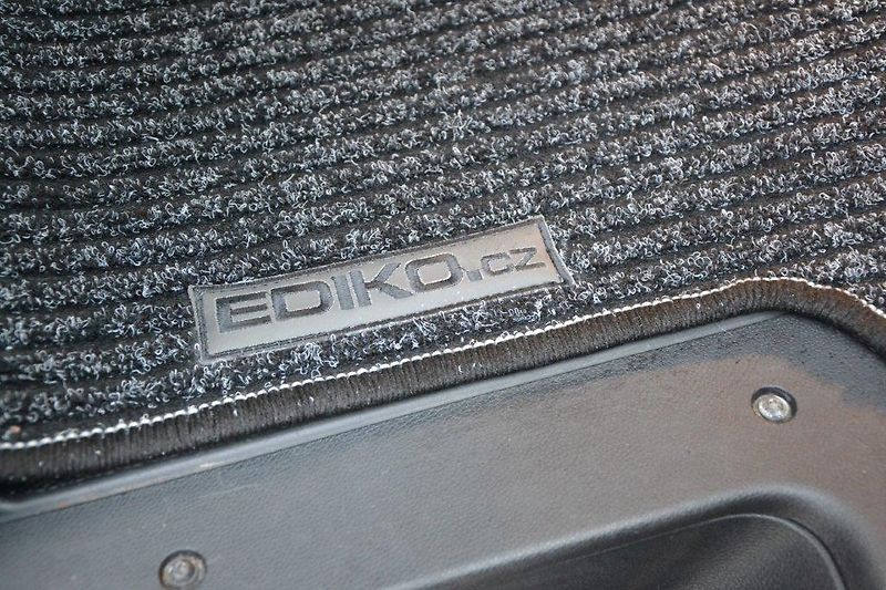 Mercedes-Benz  317 9G Camper - vestavba - fotka 37 z 58