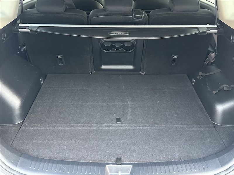 Kia Carens 1,6 GDI 135PS  Comfort Plus - fotka 39 z 50