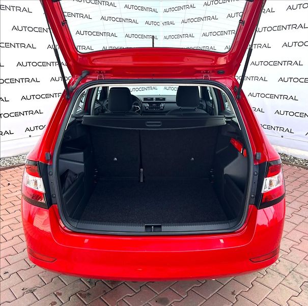 Škoda Fabia 1,0 TSi,1.maj.,ČR,DPH - fotka 11 z 21
