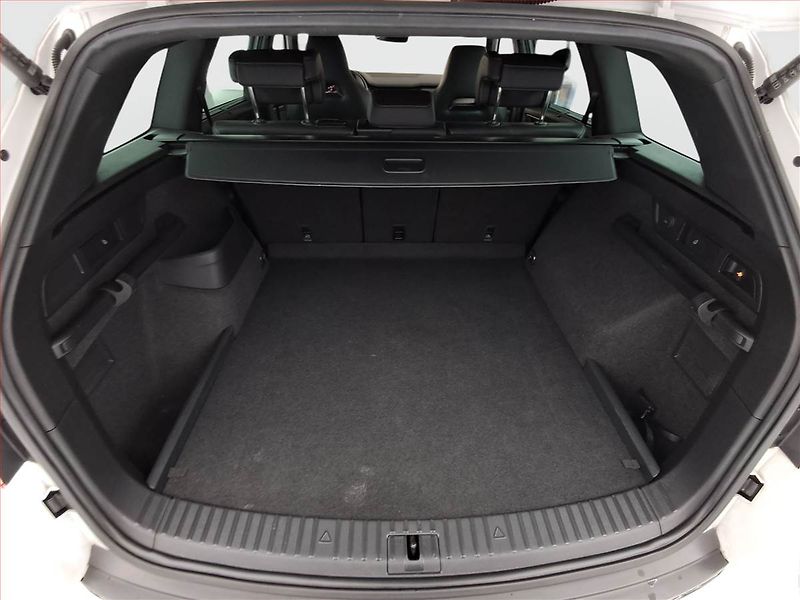 Škoda Kodiaq (2023) 2.0 TDI - fotka 14 z 19
