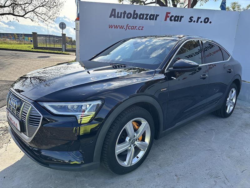 Audi e-tron (2021) 50 Quattro S-Line rezervace - fotka 5 z 38