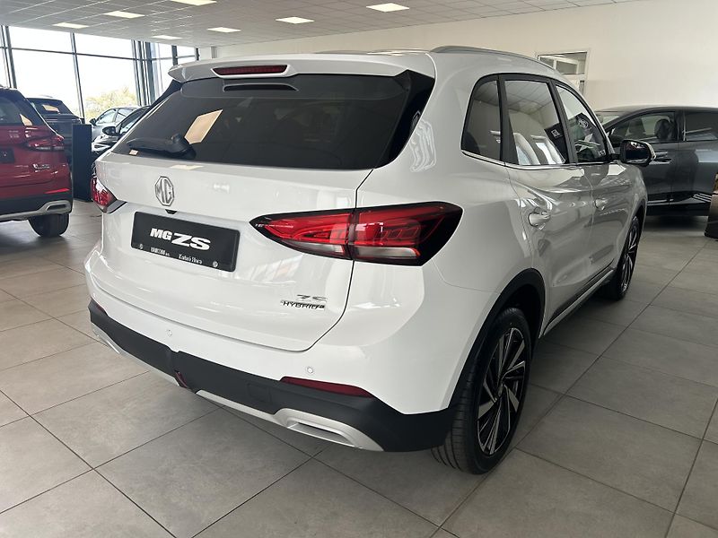 MG ZS (2026) 1,5 HEV 145kW Exclusive DEMO - fotka 5 z 7