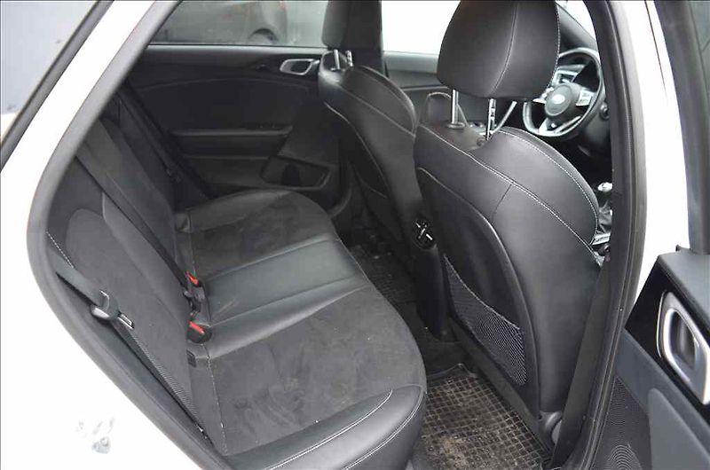 Kia Ceed (2020) 1,4 T-GDI - fotka 17 z 18