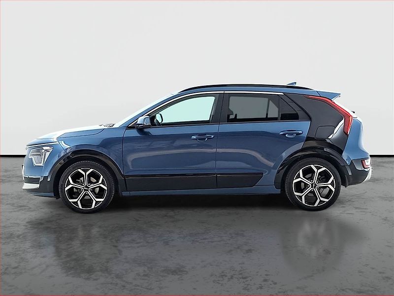 Kia Niro (2023) Premium Hybrid - fotka 3 z 23
