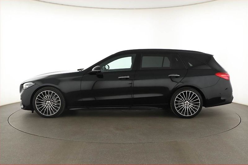 Mercedes-Benz Třídy C (2024) C 220 d 4MATIC - fotka 3 z 21