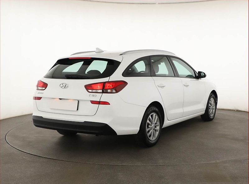 Hyundai i30 (2020) 1.4 T-GDI, Serv.kniha - fotka 5 z 18