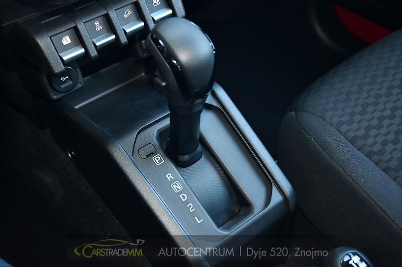 Suzuki Jimny 1,5 GLX AUTOMAT, 4X4 LONG - fotka 33 z 48