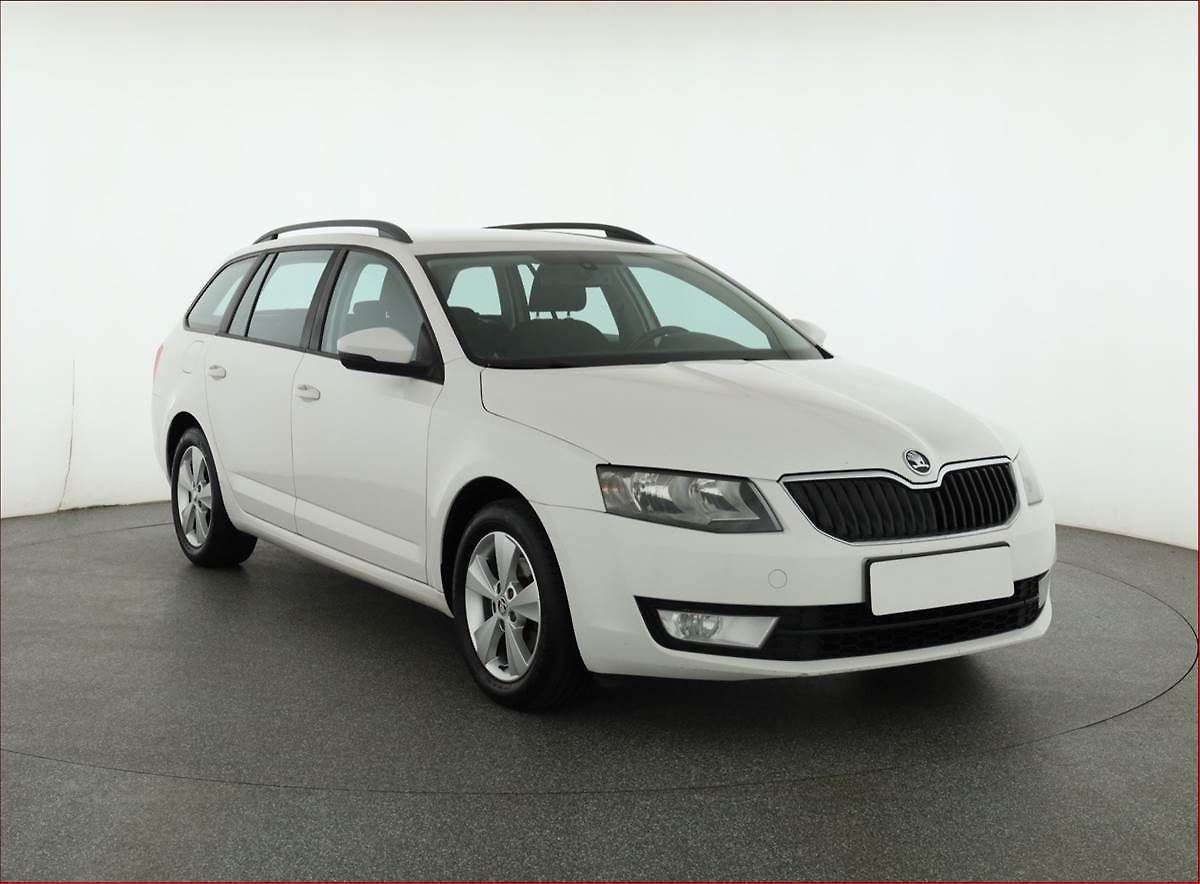 Škoda Octavia 1.6 TDI, ČR,1.maj, Serv.kniha