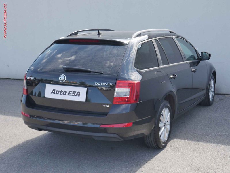 Škoda Octavia (2013) 1.6TDi, STK7/28 - fotka 4 z 13