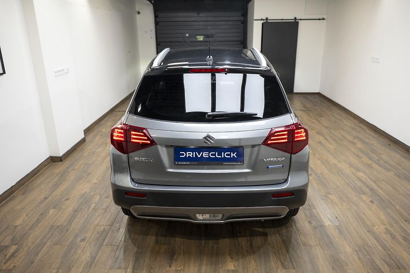 Suzuki Vitara (2023) Hybrid 1.4 95 kW - fotka 5 z 34