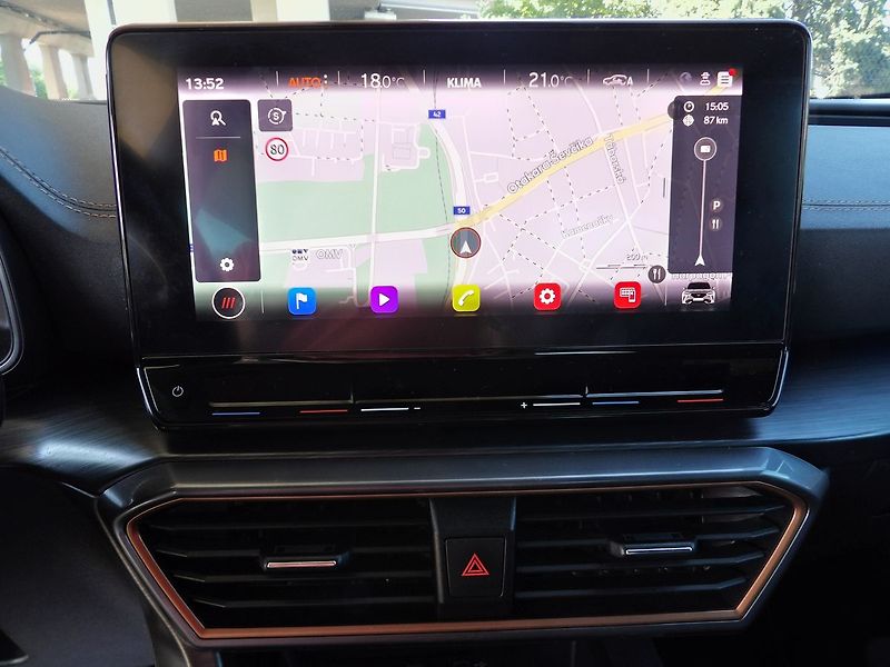 Cupra Formentor 1.5TSI DSG Virtual LED ACC - fotka 8 z 35