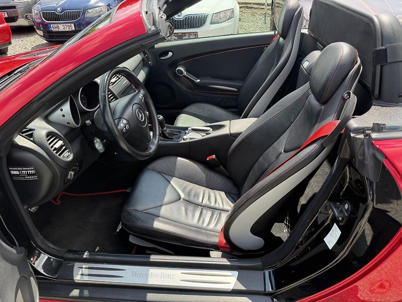 Mercedes-Benz SLK 200 KOMPRESSOR - fotka 10 z 14